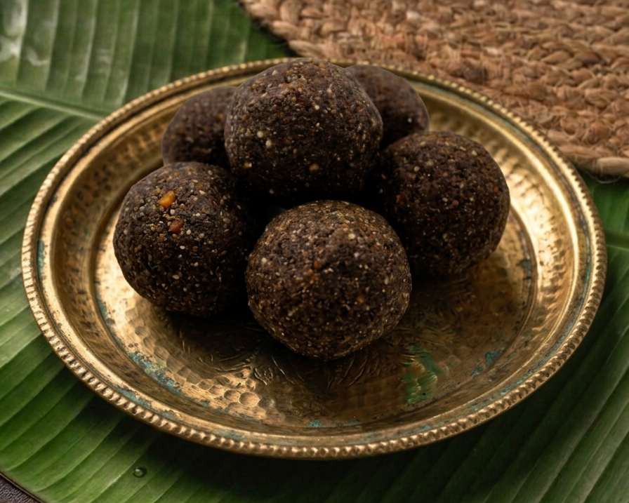 Sesame Ladoo