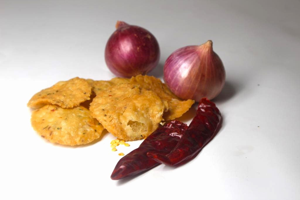 Onion Thattai Murukku